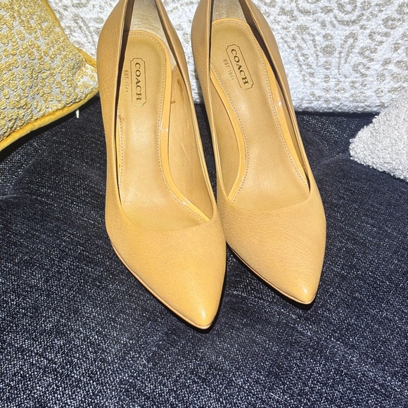Coach Women's Tan Heels - Never worn - Picture 1 of 6